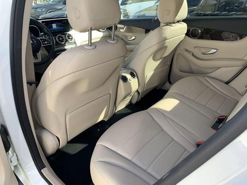 2021 Mercedes-Benz GLC 300 Base 4MATIC