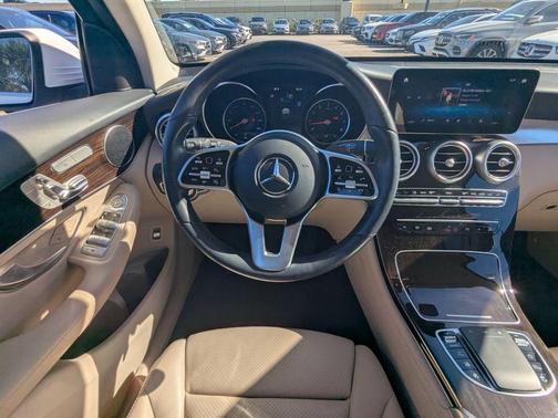 2021 Mercedes-Benz GLC 300 Base 4MATIC