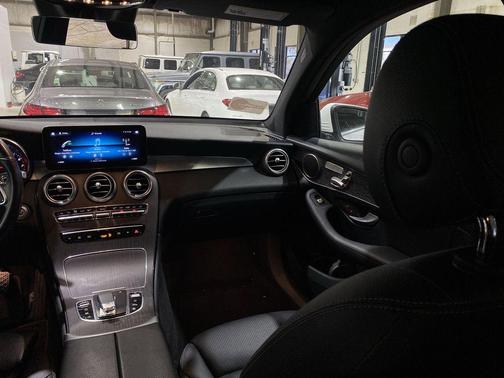 2022 Mercedes-Benz GLC 300 Base