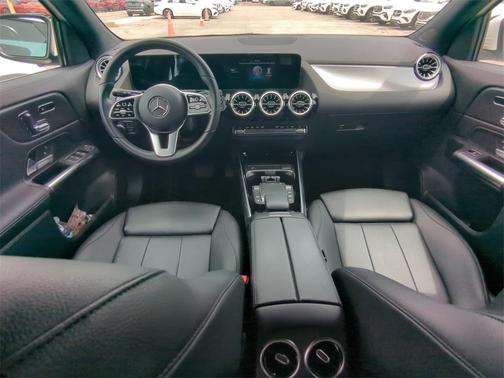 2022 Mercedes-Benz GLA 250 Base