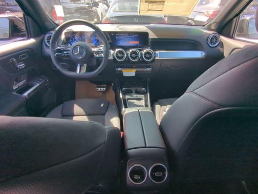 2024 Mercedes-Benz EQB 350 Base 4MATIC