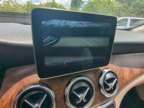 2020 Mercedes-Benz GLA 250 Base 4MATIC