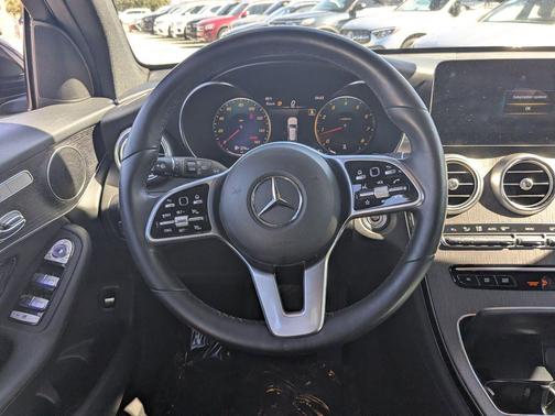2022 Mercedes-Benz GLC 300 Base 4MATIC