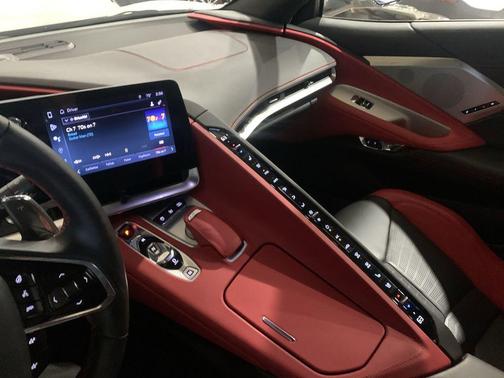 2024 Chevrolet Corvette Stingray w/2LT