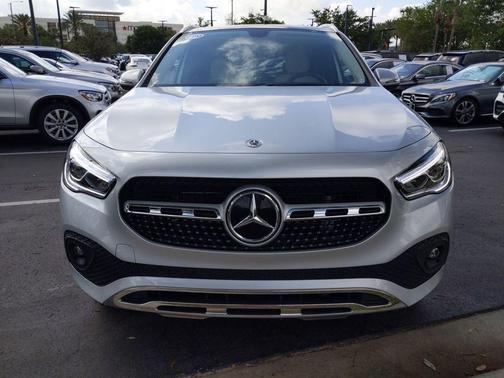 2021 Mercedes-Benz GLA 250 Base 4MATIC