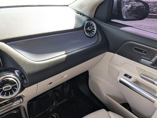 2021 Mercedes-Benz GLA 250 Base 4MATIC