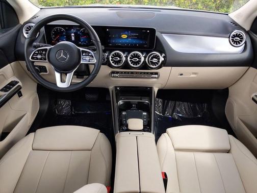 2021 Mercedes-Benz GLA 250 Base 4MATIC