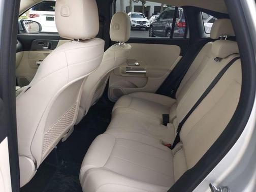 2021 Mercedes-Benz GLA 250 Base 4MATIC