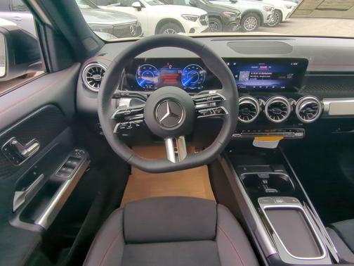 2024 Mercedes-Benz EQB 300 Base 4MATIC