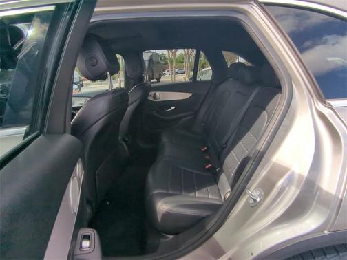 2019 Mercedes-Benz GLC 300 Base 4MATIC