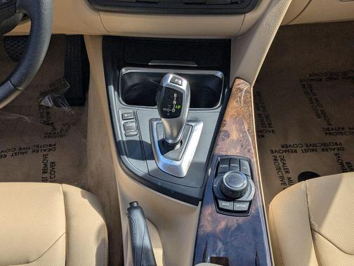 2015 BMW 320 i
