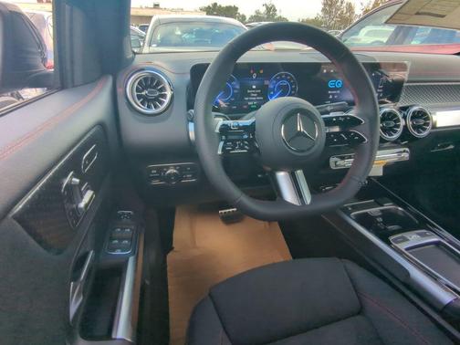 2024 Mercedes-Benz EQB 300 Base 4MATIC