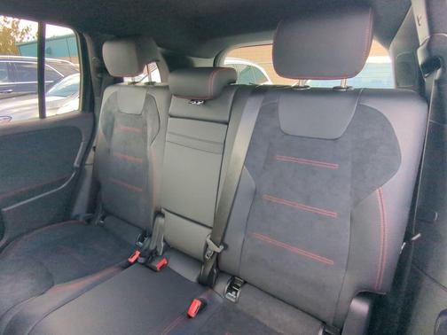 2024 Mercedes-Benz EQB 300 Base 4MATIC