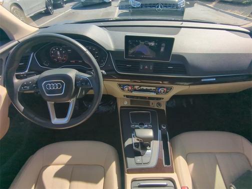 2020 Audi Q5 40 Premium Plus
