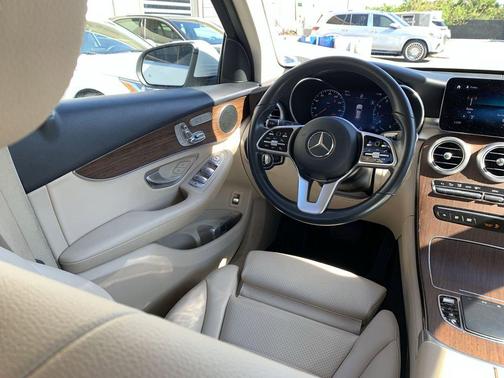 2022 Mercedes-Benz GLC 300 Base