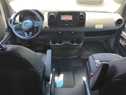 2024 Mercedes-Benz Sprinter 2500 170 WB