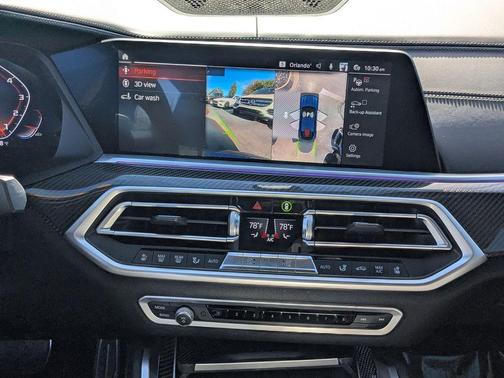2022 BMW X6 M50i