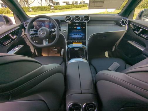 2025 Mercedes-Benz GLC 350e Base 4MATIC