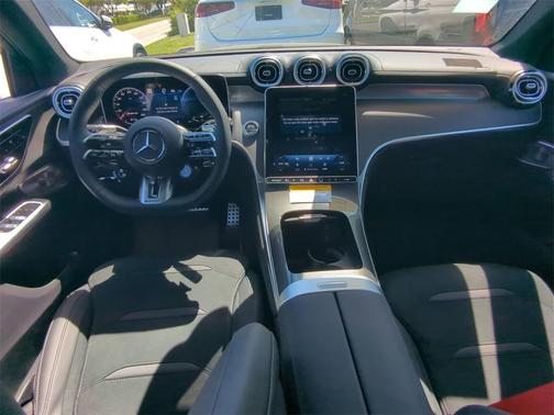 2025 Mercedes-Benz AMG GLC 63 S E Performance