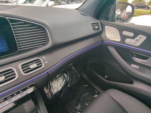 2025 Mercedes-Benz GLE 450e 4MATIC