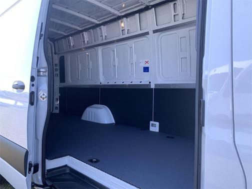 2025 Mercedes-Benz Sprinter 2500 170 WB High Roof Extended Cargo
