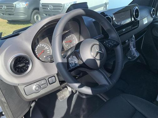 2025 Mercedes-Benz Sprinter 2500 170 WB High Roof Extended Cargo