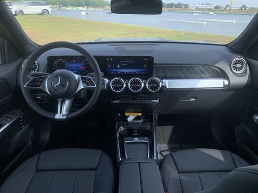 2024 Mercedes-Benz GLB 250 Base 4MATIC