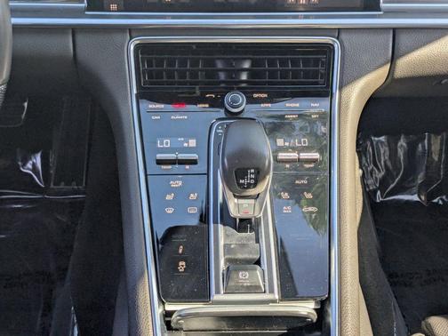 2018 Porsche Panamera 4S