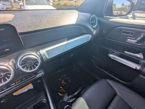 2024 Mercedes-Benz GLB 250 Base