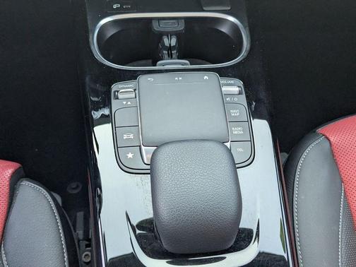 2022 Mercedes-Benz A-Class A 220 4MATIC