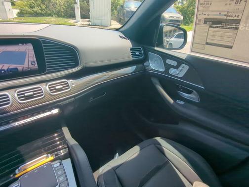 2025 Mercedes-Benz AMG GLE 63 S