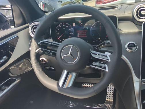 2025 Mercedes-Benz GLC 350e Base 4MATIC