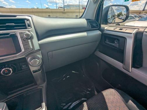 2013 Toyota 4Runner SR5