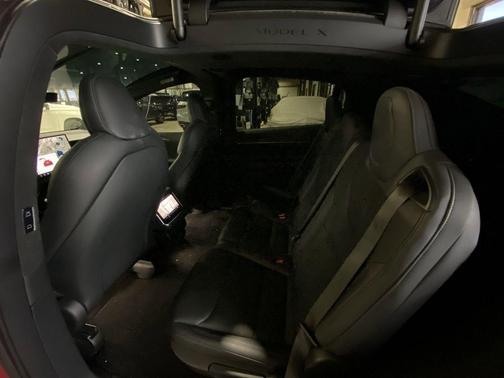 2022 Tesla Model X Base