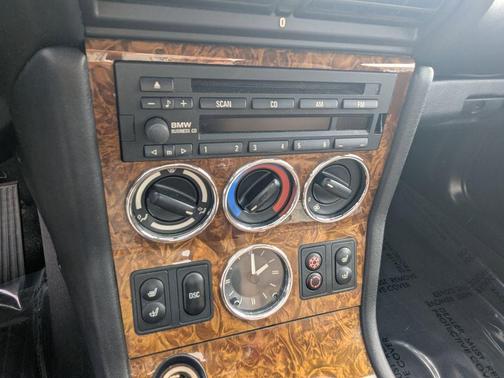 2001 BMW Z3 2.5i Roadster