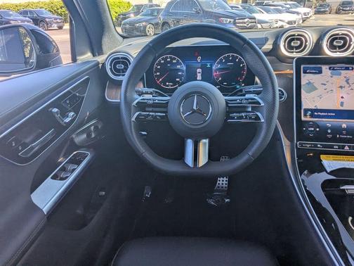 2025 Mercedes-Benz GLC 300 Base