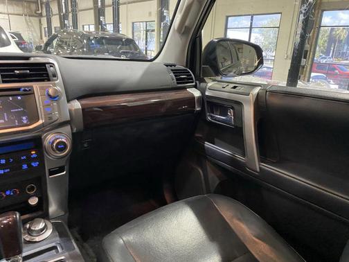Midnight Black Metallic 2018 Toyota 4Runner Limited