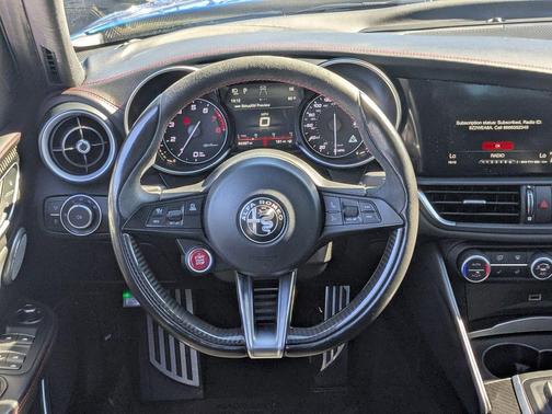 2018 Alfa Romeo Giulia Quadrifoglio