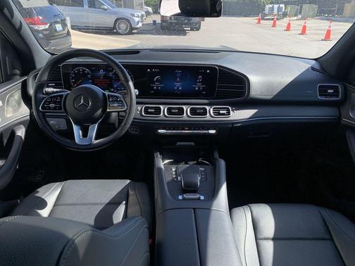 2022 Mercedes-Benz GLS 450 4MATIC