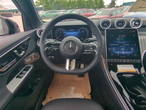 2025 Mercedes-Benz GLC 350e Base 4MATIC