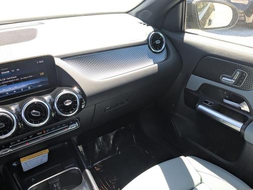 2026 Mercedes-Benz GLA 250 Base