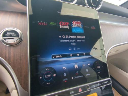 2026 Mercedes-Benz GLC 300 Base