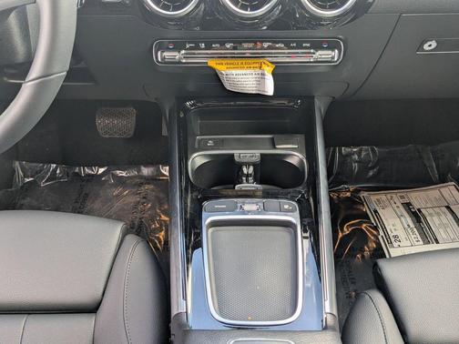 2026 Mercedes-Benz GLA 250 Base 4MATIC