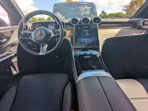 2024 Mercedes-Benz GLC 300 Base 4MATIC