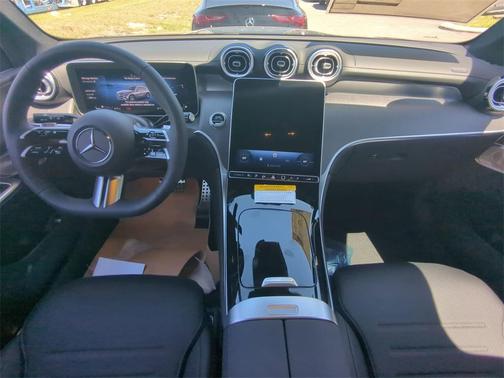 2025 Mercedes-Benz GLC 350e Base 4MATIC