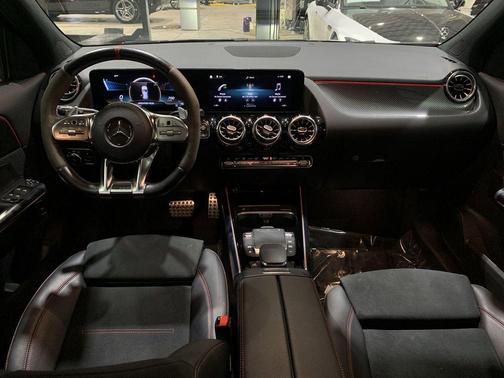 2022 Mercedes-Benz AMG GLA 35 Base