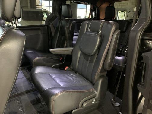 2017 Dodge Grand Caravan GT