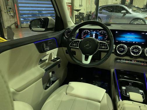 2020 Mercedes-Benz GLB 250 Base