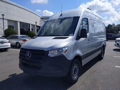 Stone Gray 2021 Mercedes-Benz Sprinter 2500 144 WB