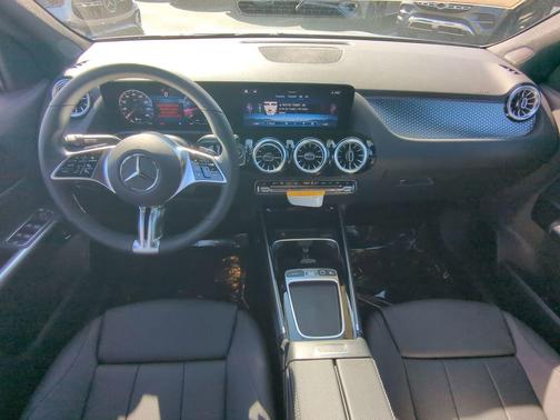 2026 Mercedes-Benz GLA 250 Base